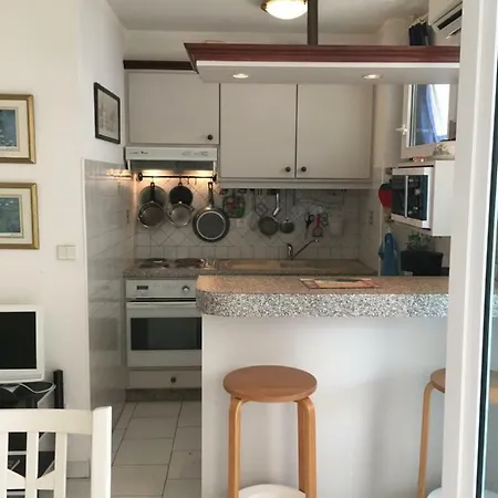 2 Pieces Terrasse/piscine Plage A 5mn A Pieds Apartamento Fréjus